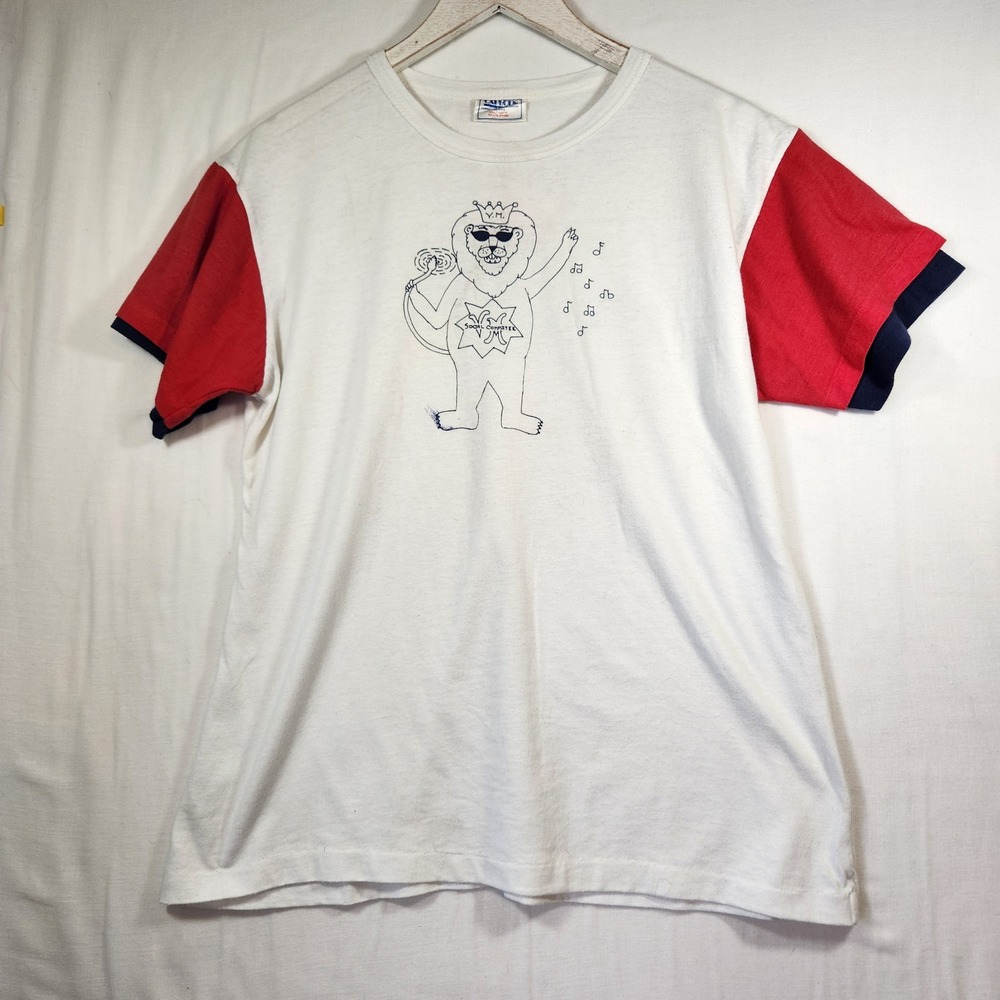 Vintage Calhoun Lion Graphic T-Shirt Mens Large White Red Blue social committee
